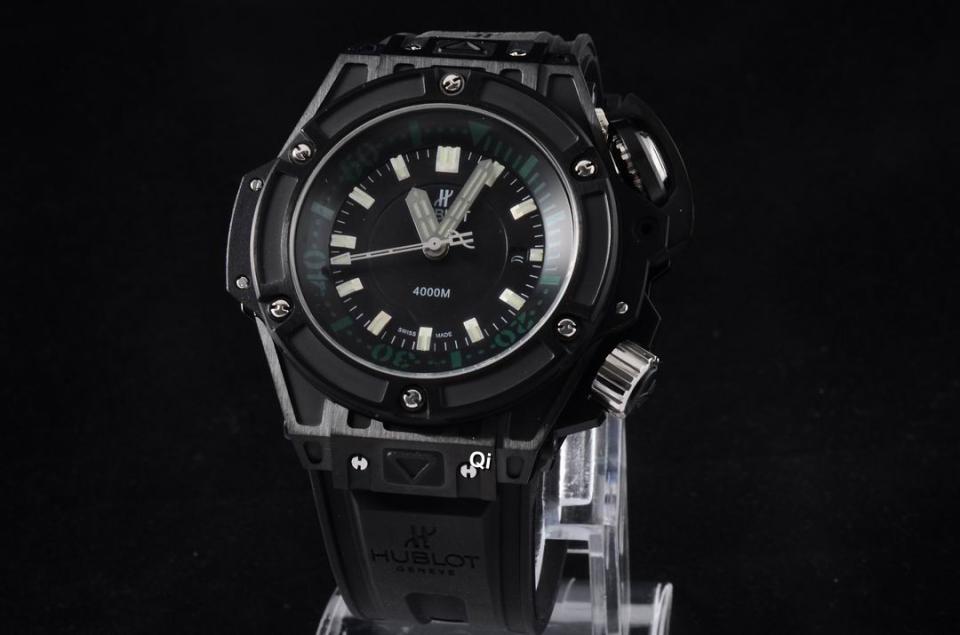 HUBLOT GENEVE Watch 75